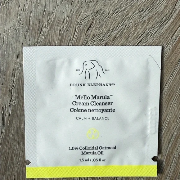 Cetaphil Cleanser Travel & 25 Various Skin Body Hair Makeup Samples Red/Pink Bag - Picture 9 of 16